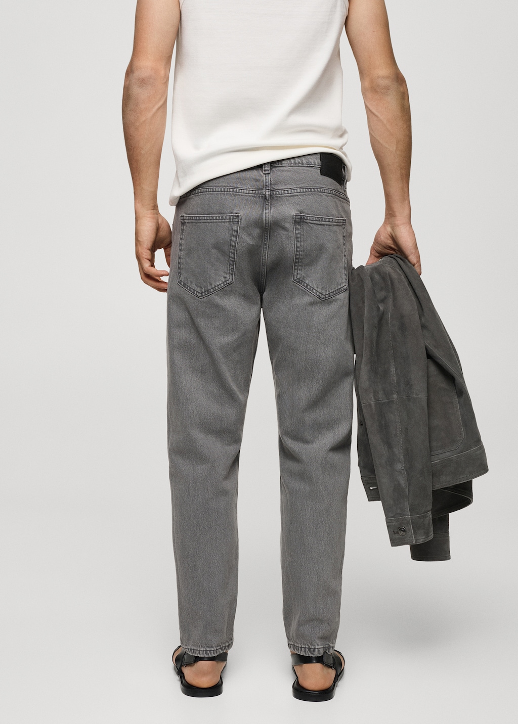 Tapered-fit jeans - Reverse of the article