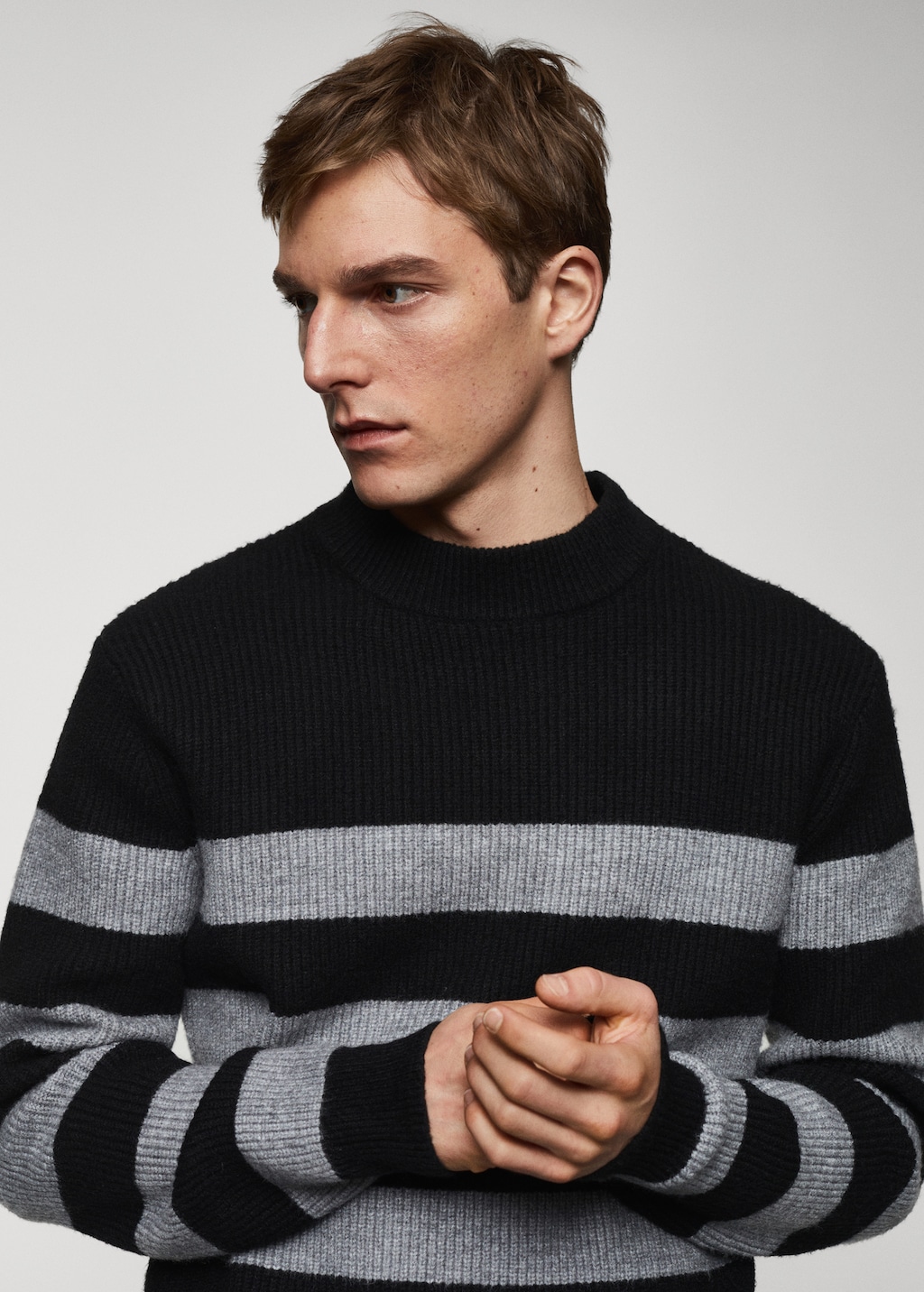 Perkins-neck striped sweater - Details of the article 1