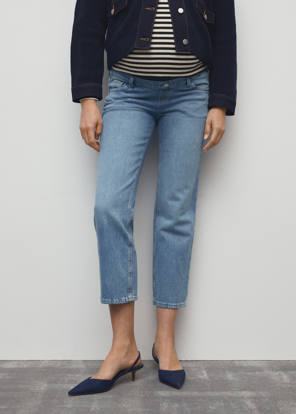 Maternity Straight Jeans - Medium plane