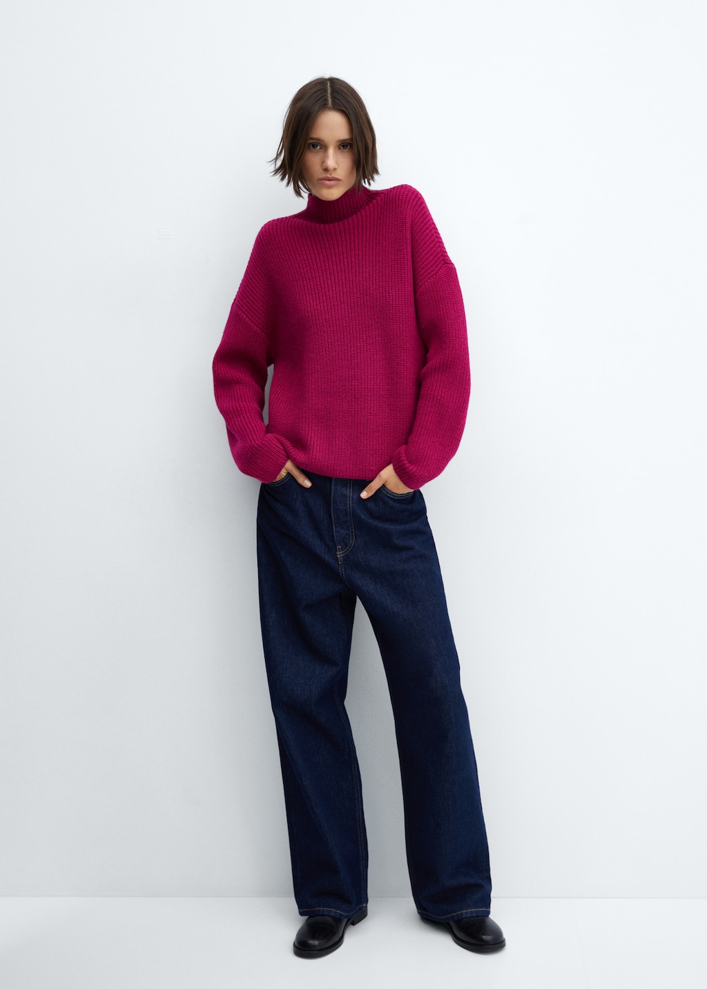 Turtleneck knit sweater - Details of the article 2