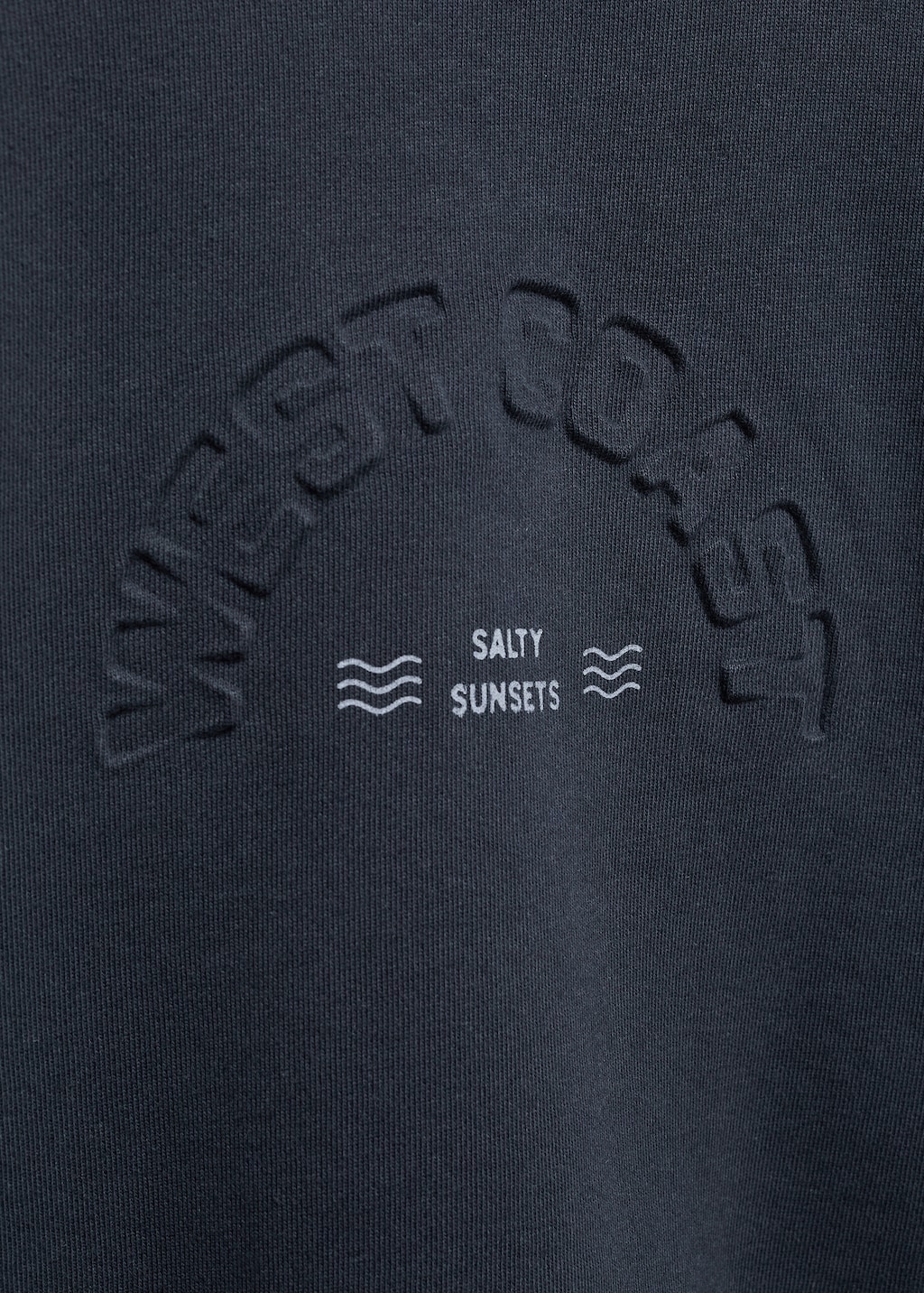 Embossed message sweatshirt - Details of the article 8