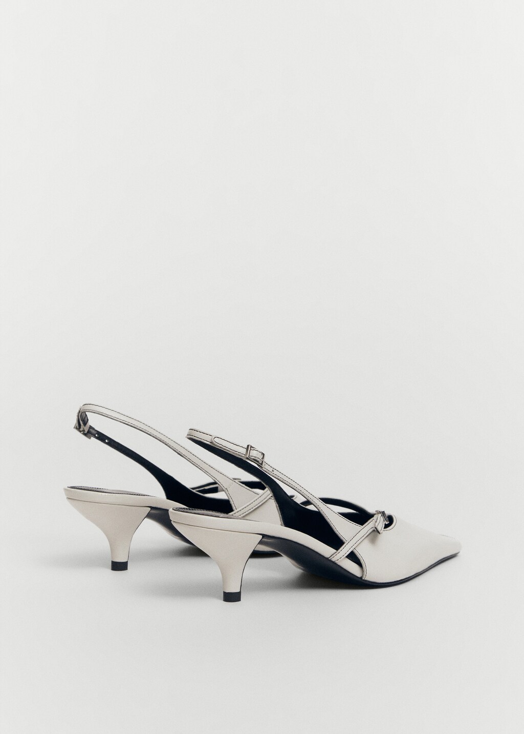 Leather heeled slingback shoes with buckles - Details of the article 1