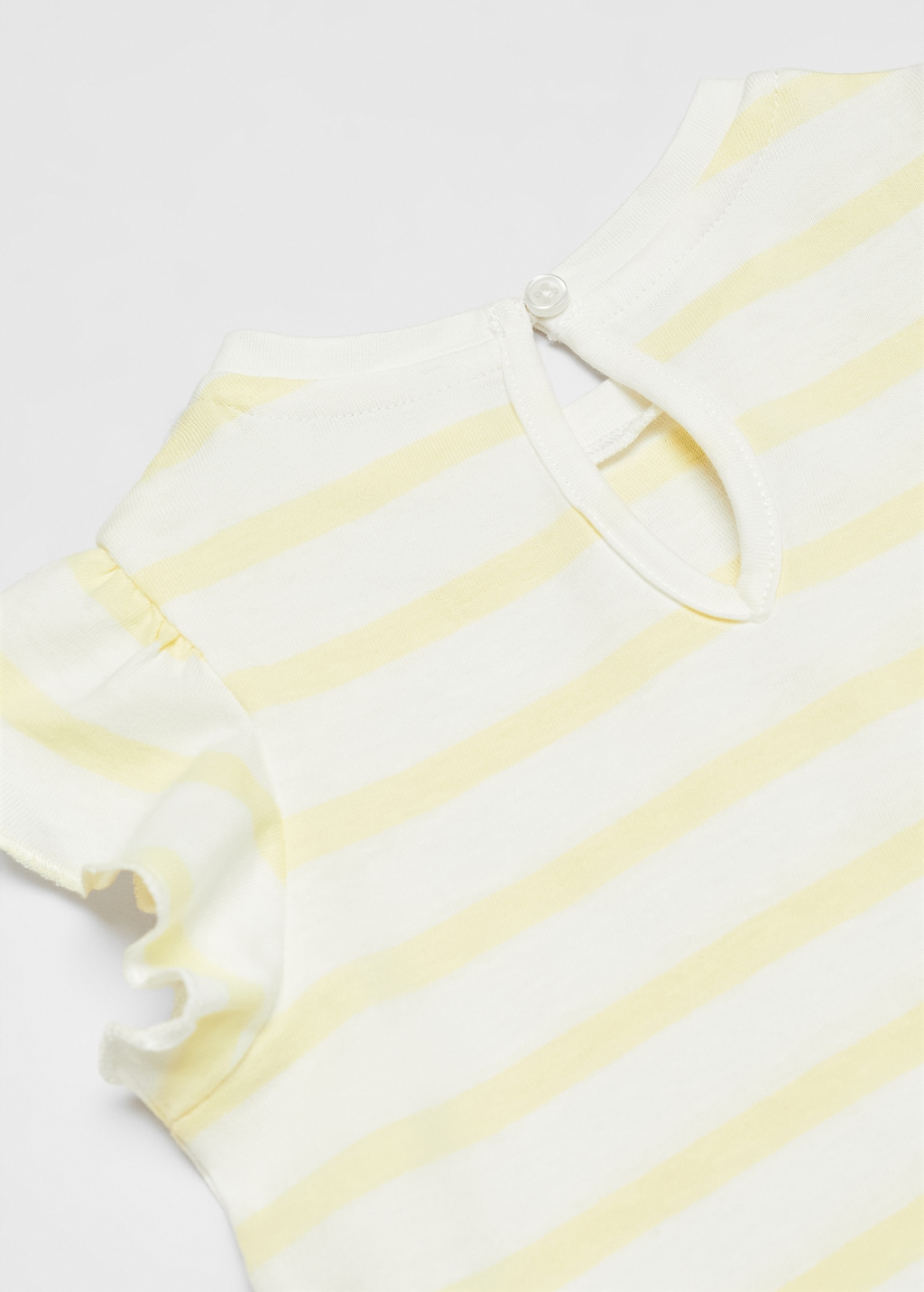 Ruffled striped t-shirt - Details of the article 0