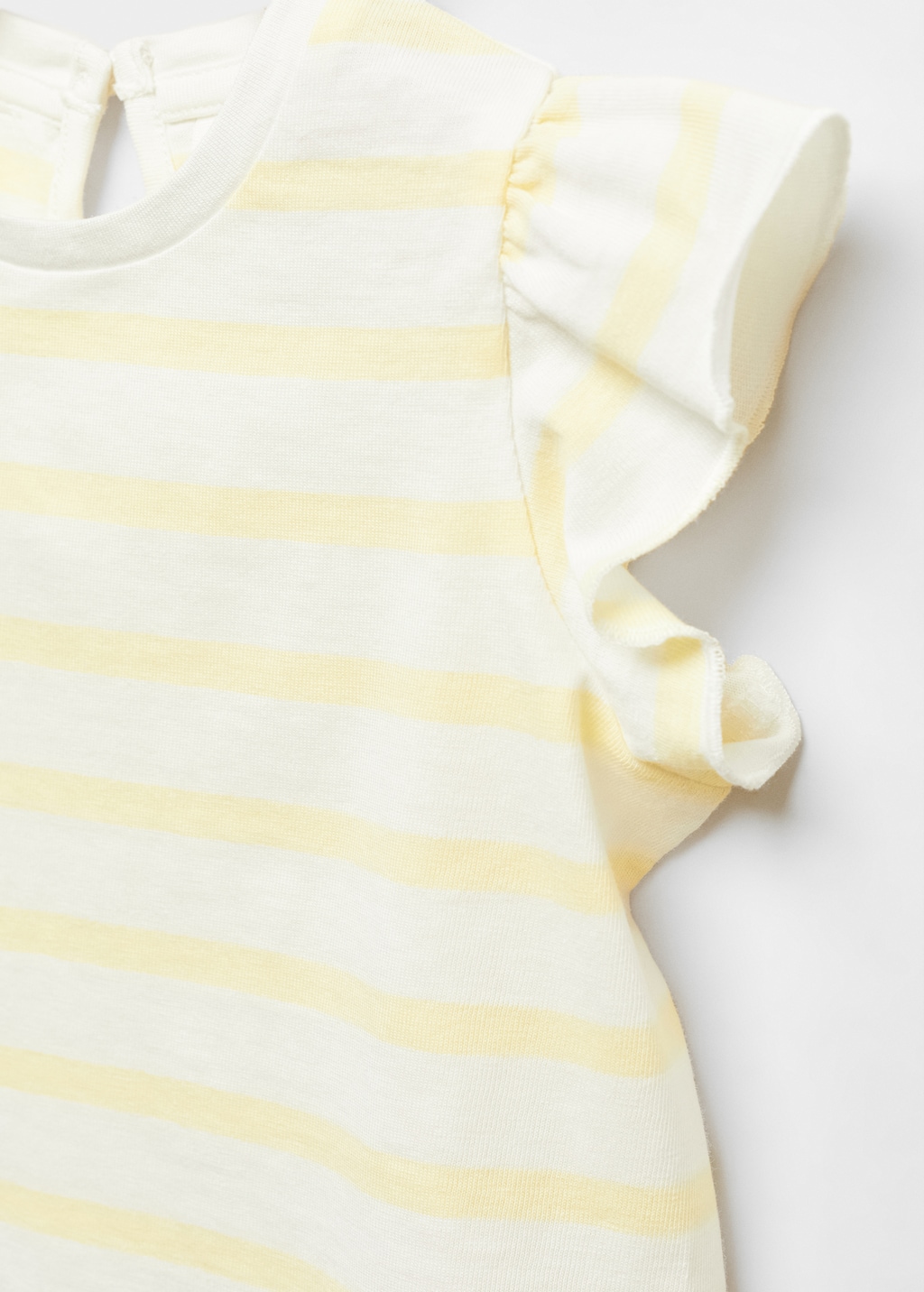 Ruffled striped t-shirt - Details of the article 8