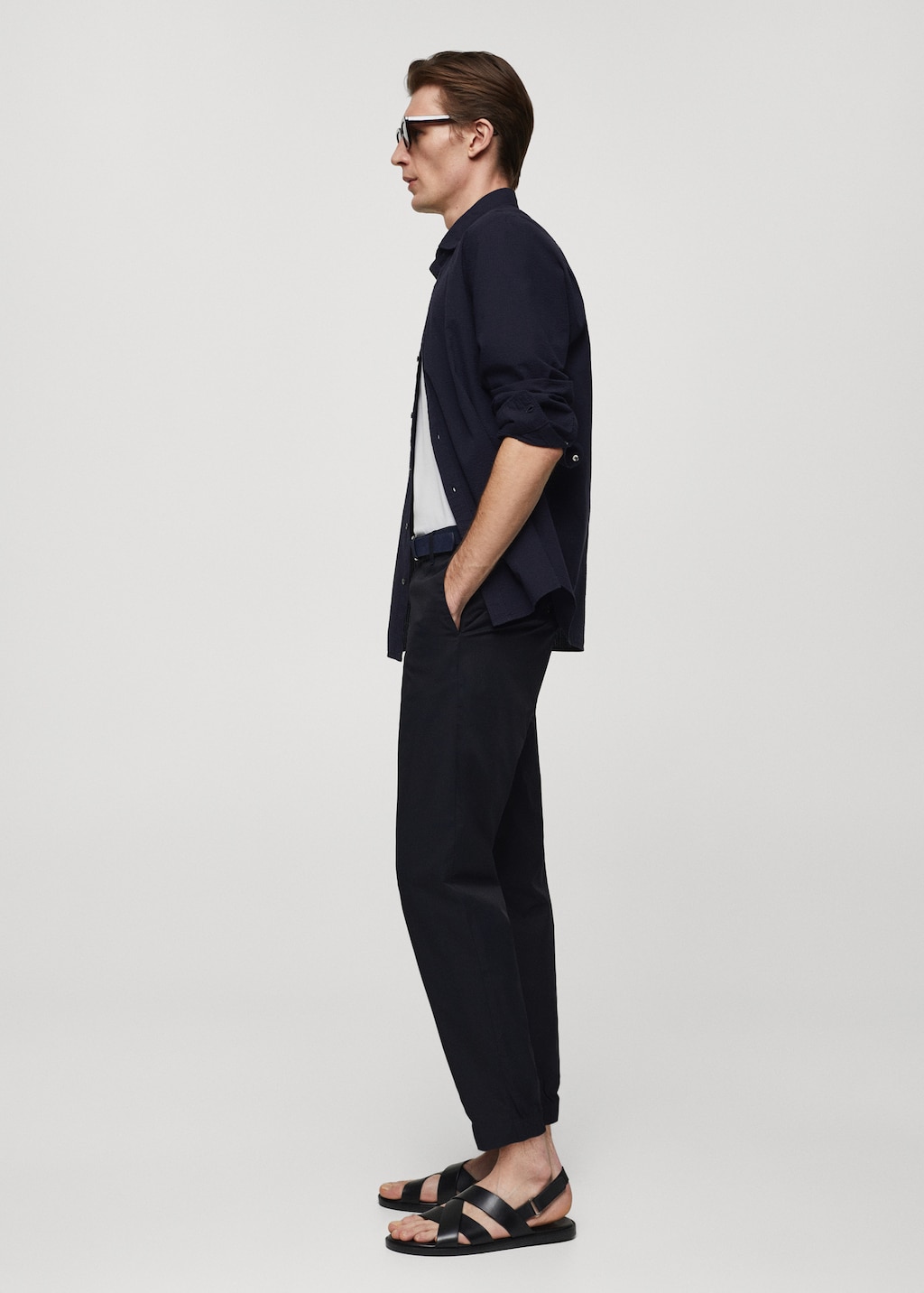 100% slim-fit cotton trousers - Details of the article 2