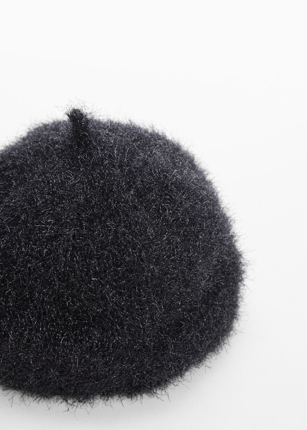 Fur-effect beret - Details of the article 1