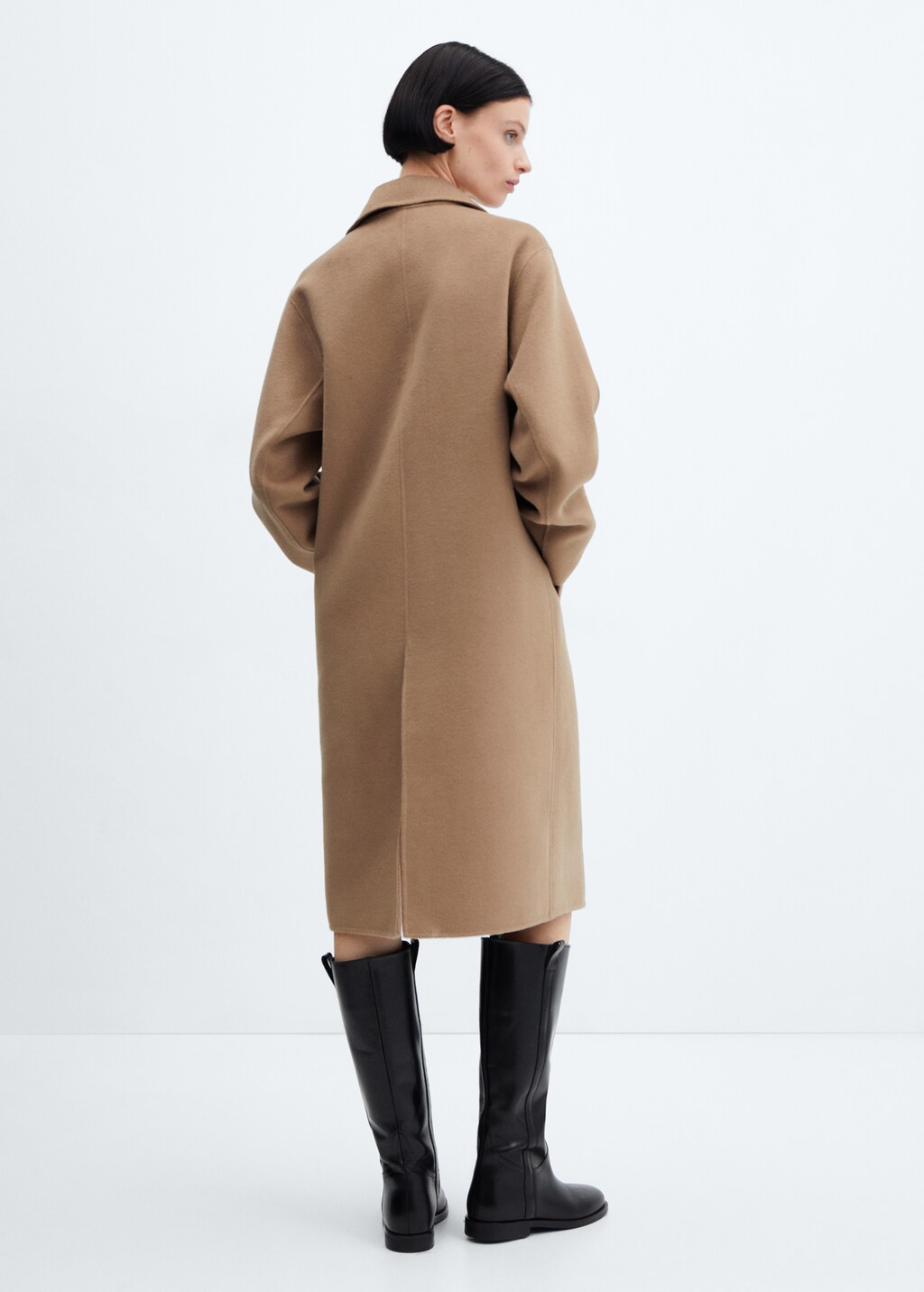 Handmade oversized wool coat - Reverse of the article