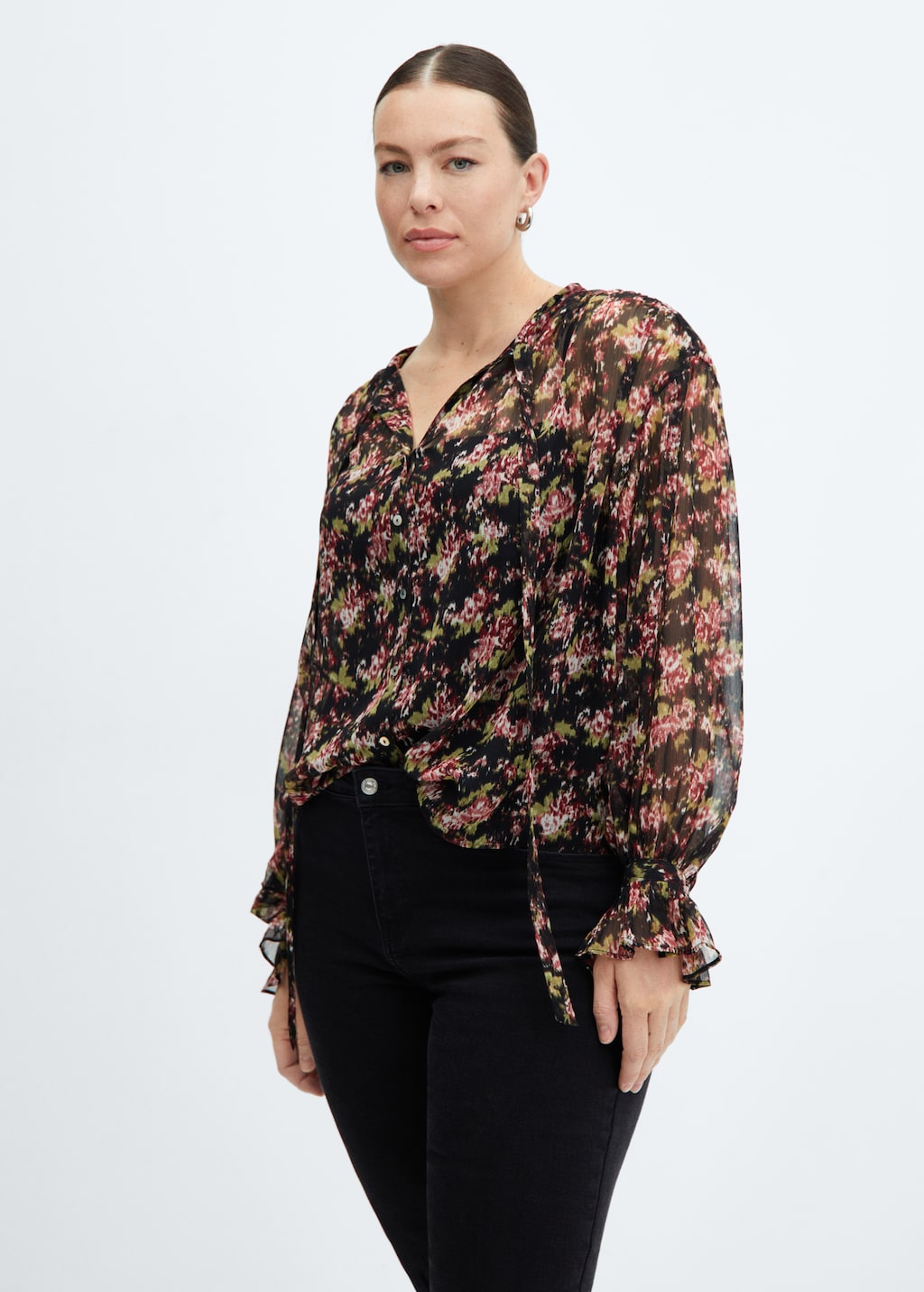 Semi-transparent floral blouse - Details of the article 5