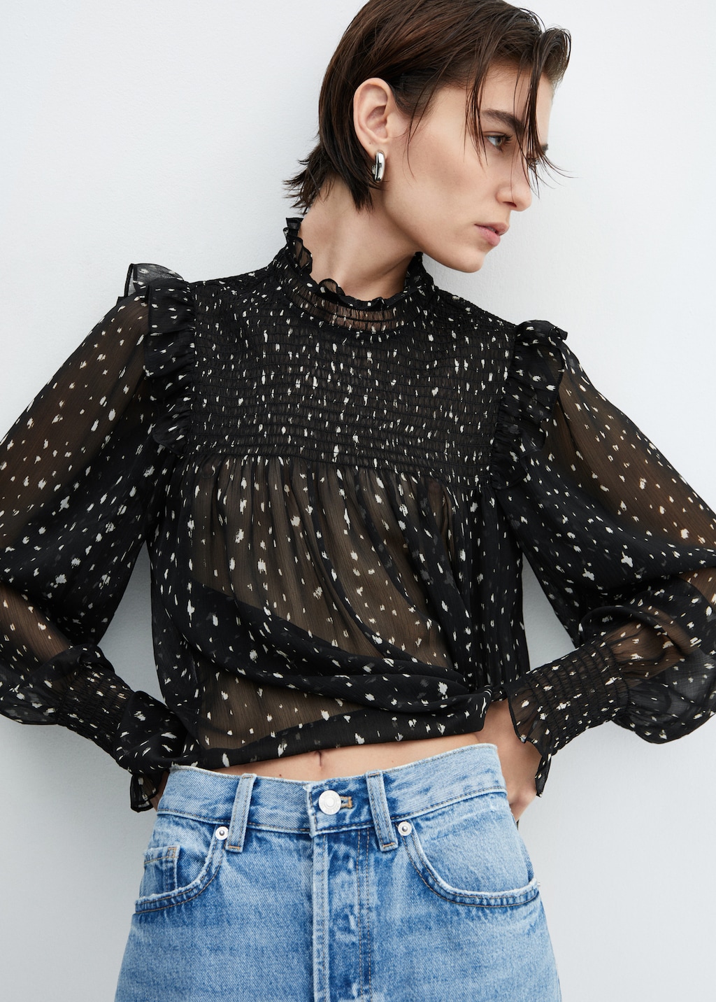 Ruffles printed blouse - Details of the article 2