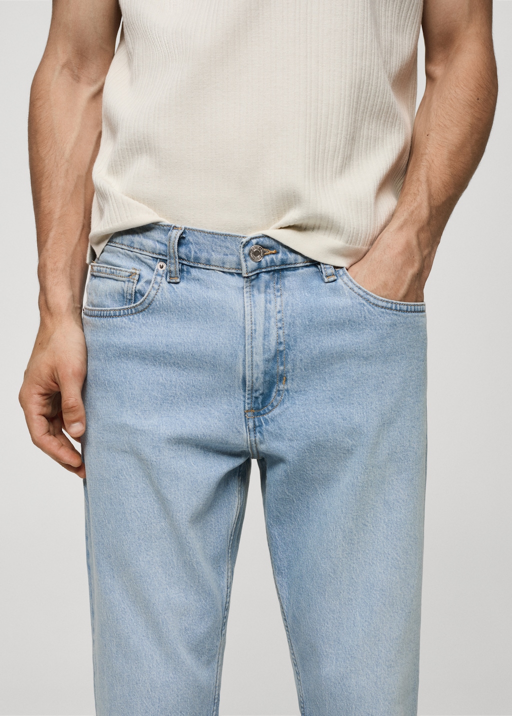 Tapered-fit jeans - Details of the article 1