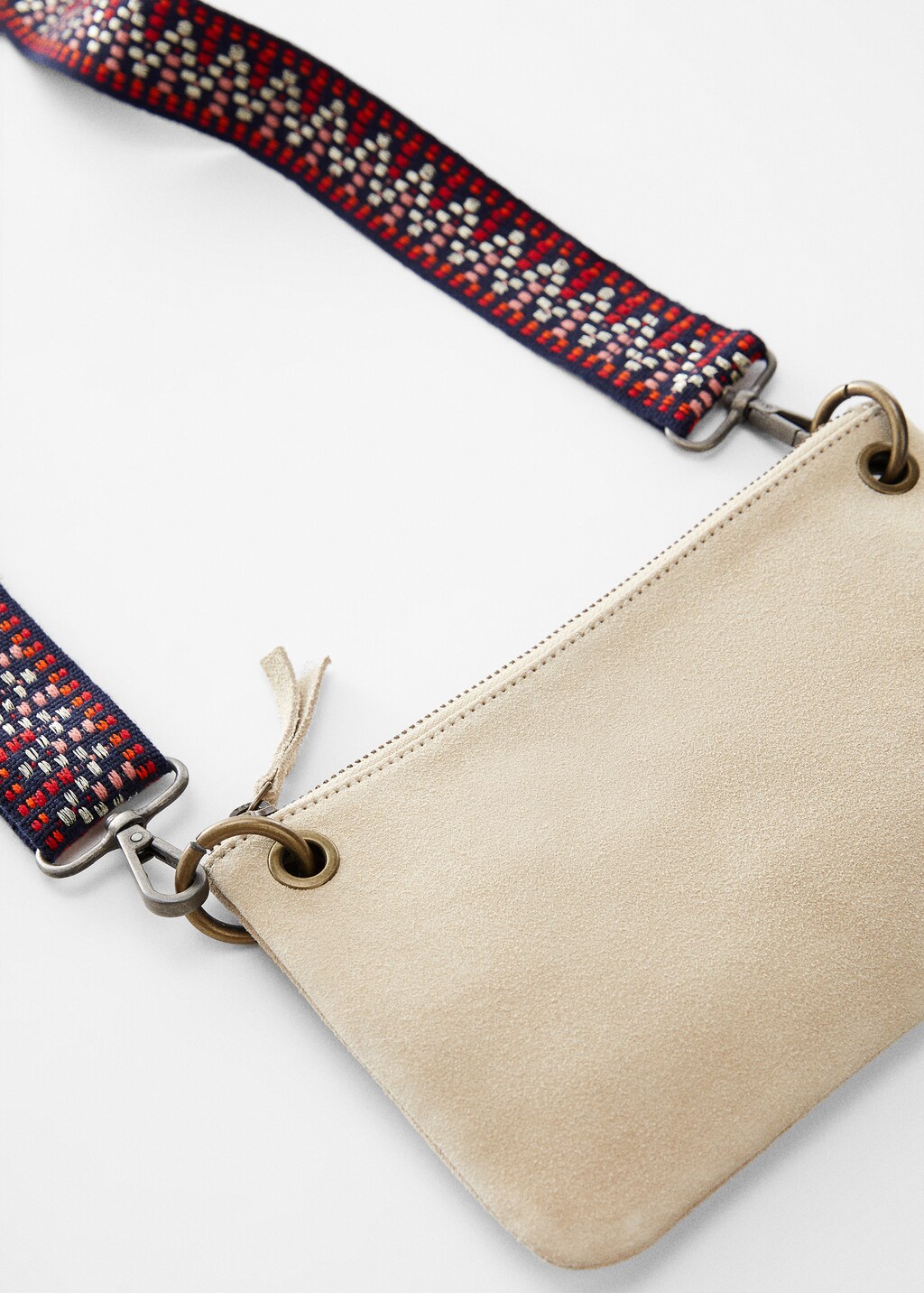 Patterned bag strap - Details of the article 1