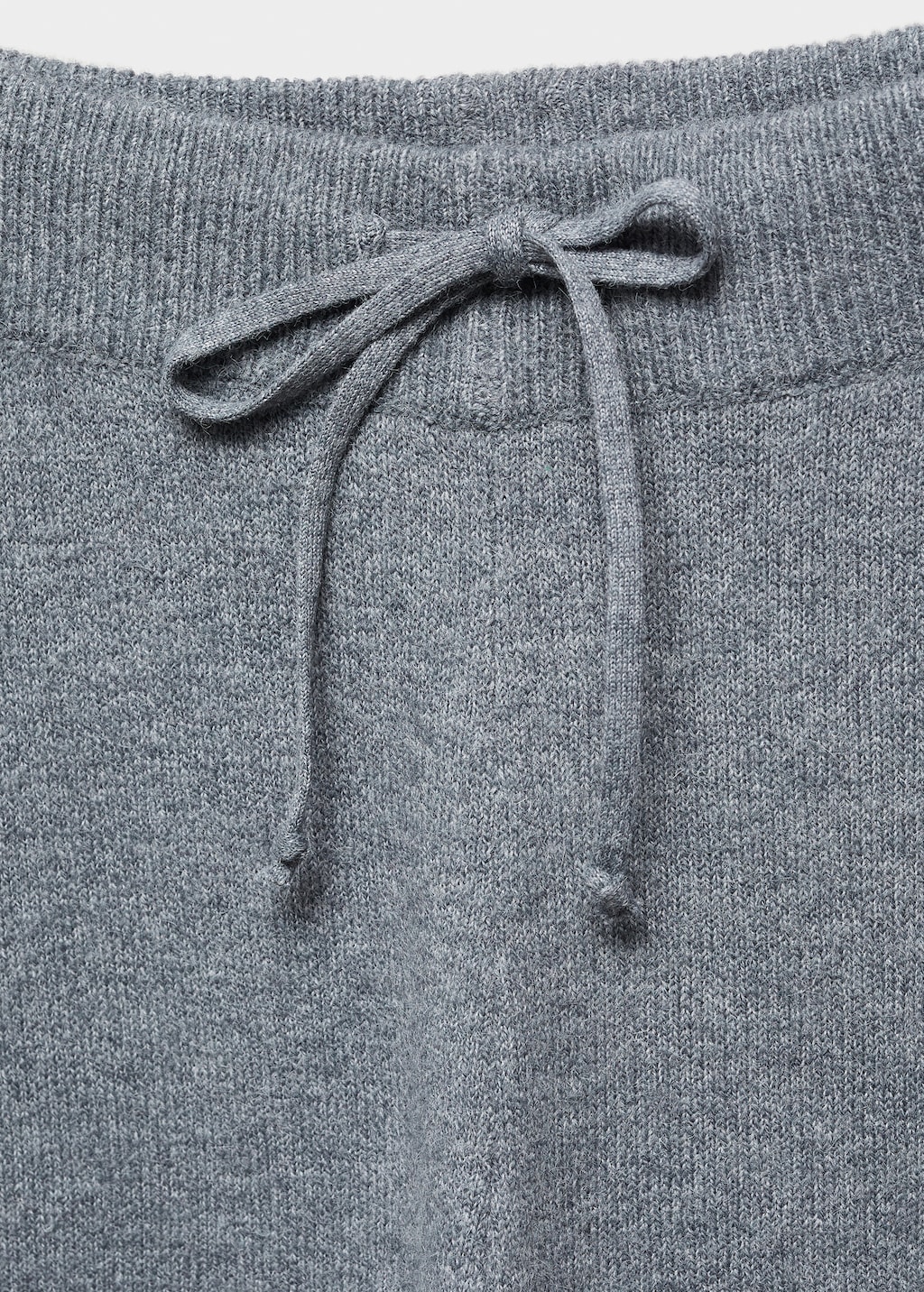 Knit jogger-style trousers - Details of the article 8