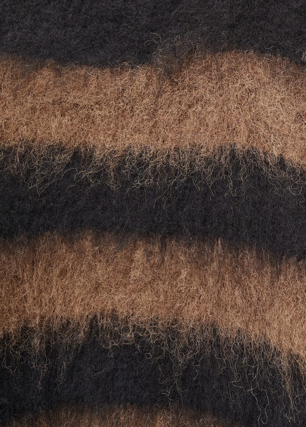 Faux fur knit sweater - Details of the article 8