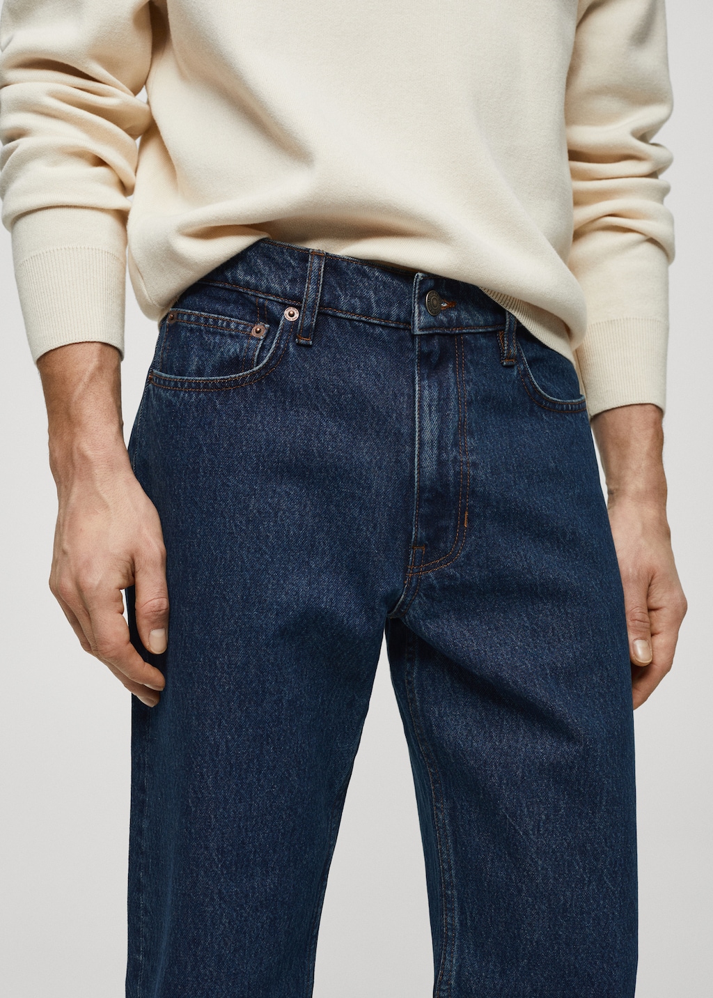 Dark wash straight fit jeans - Details of the article 1