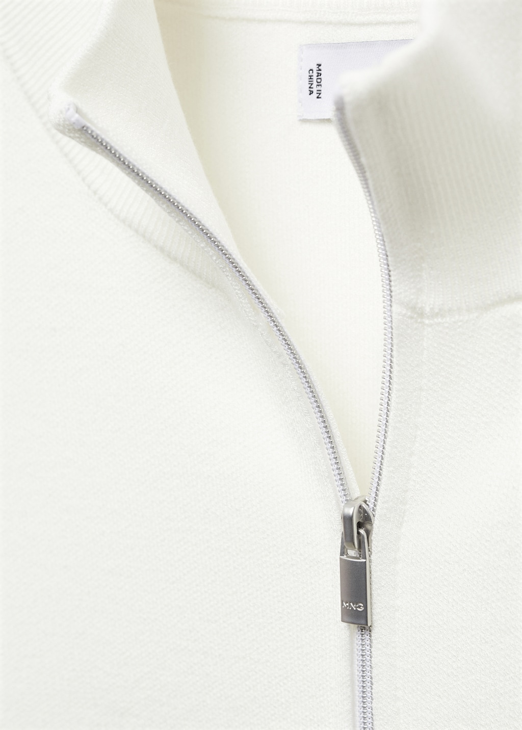 Zipped high collar sweater - Details of the article 8