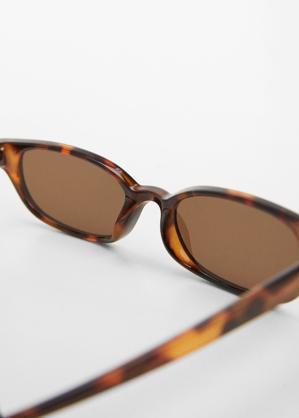 Retro sunglasses - Details of the article 1