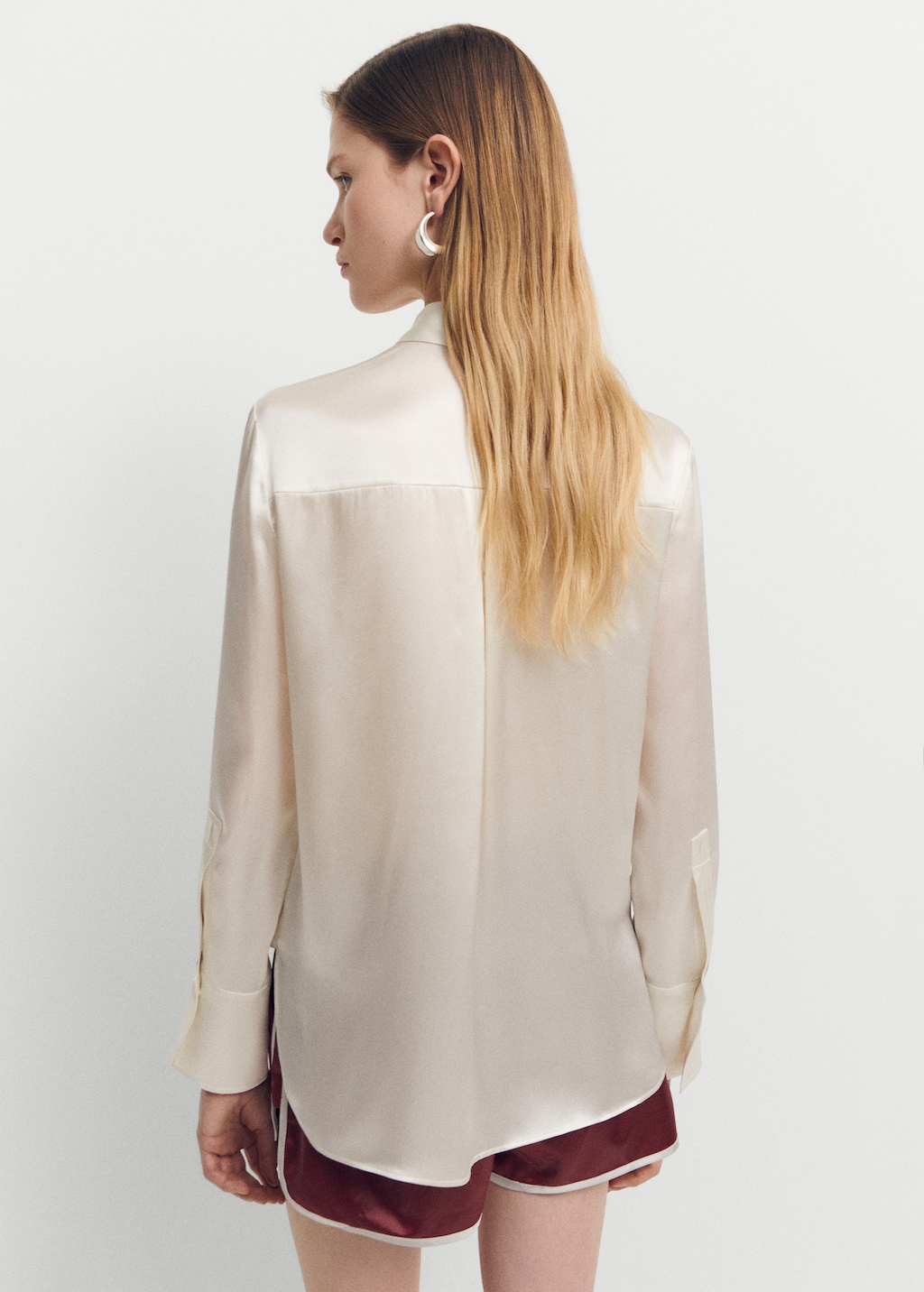 100% silk shirt - Reverse of the article