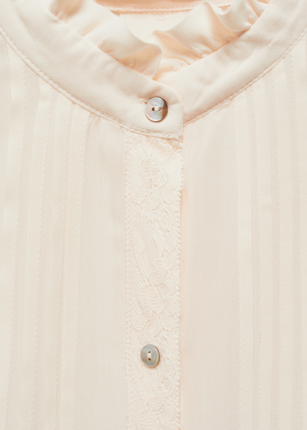 Lace trim shirt - Details of the article 8