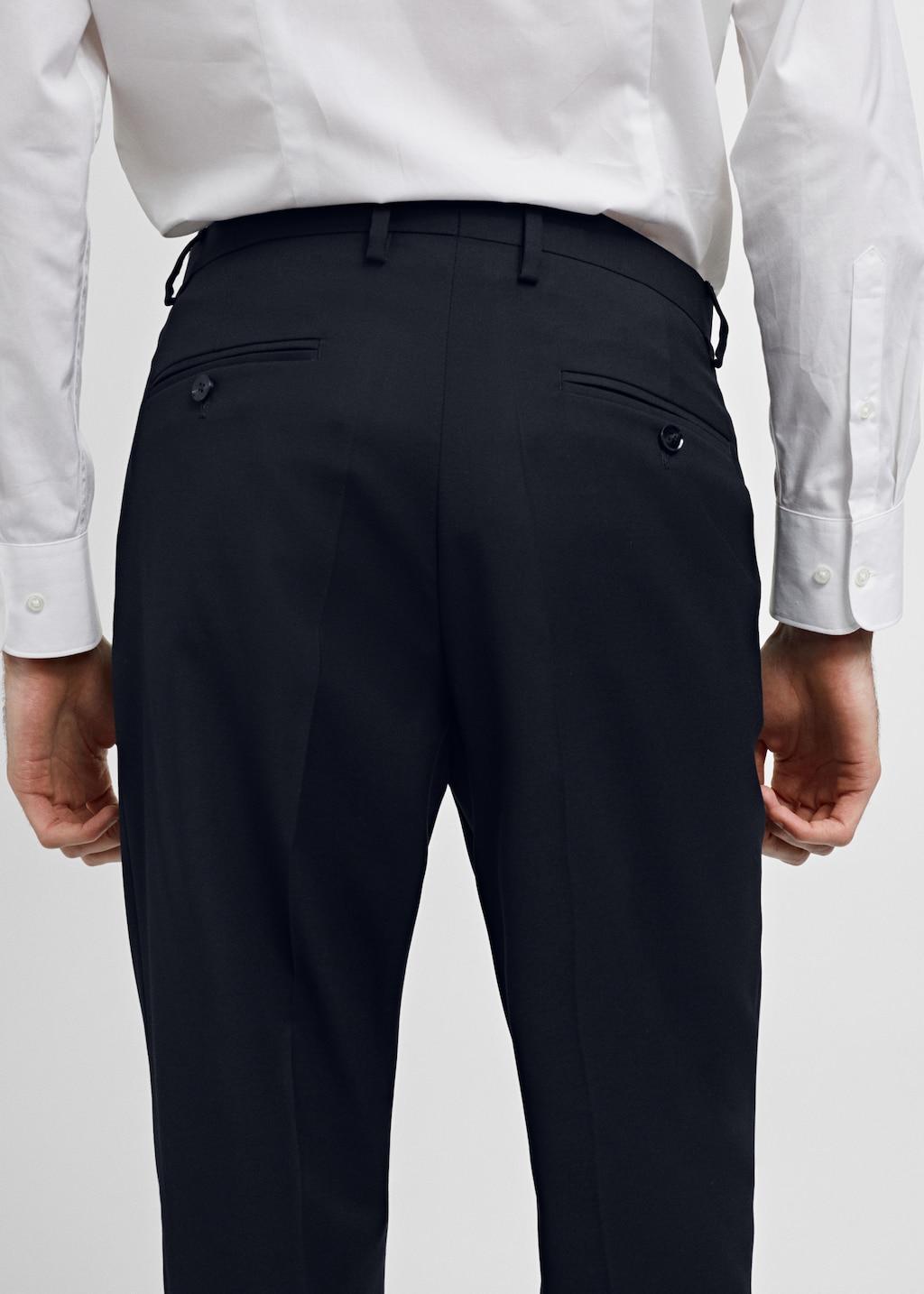 Slim fit pantalon - Detail van het artikel 4