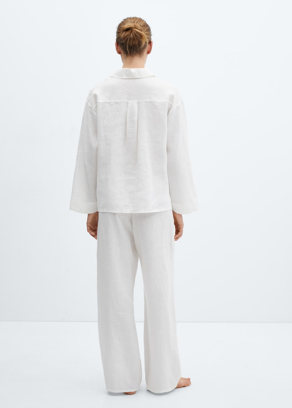 100% linen pyjama shirt - Reverse of the article