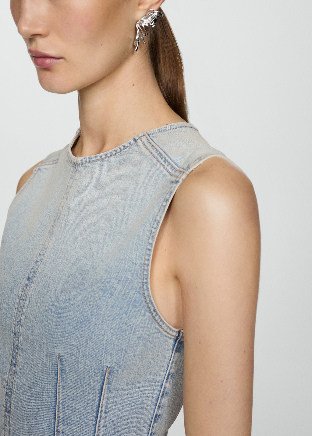 Short denim dress - Details of the article 6