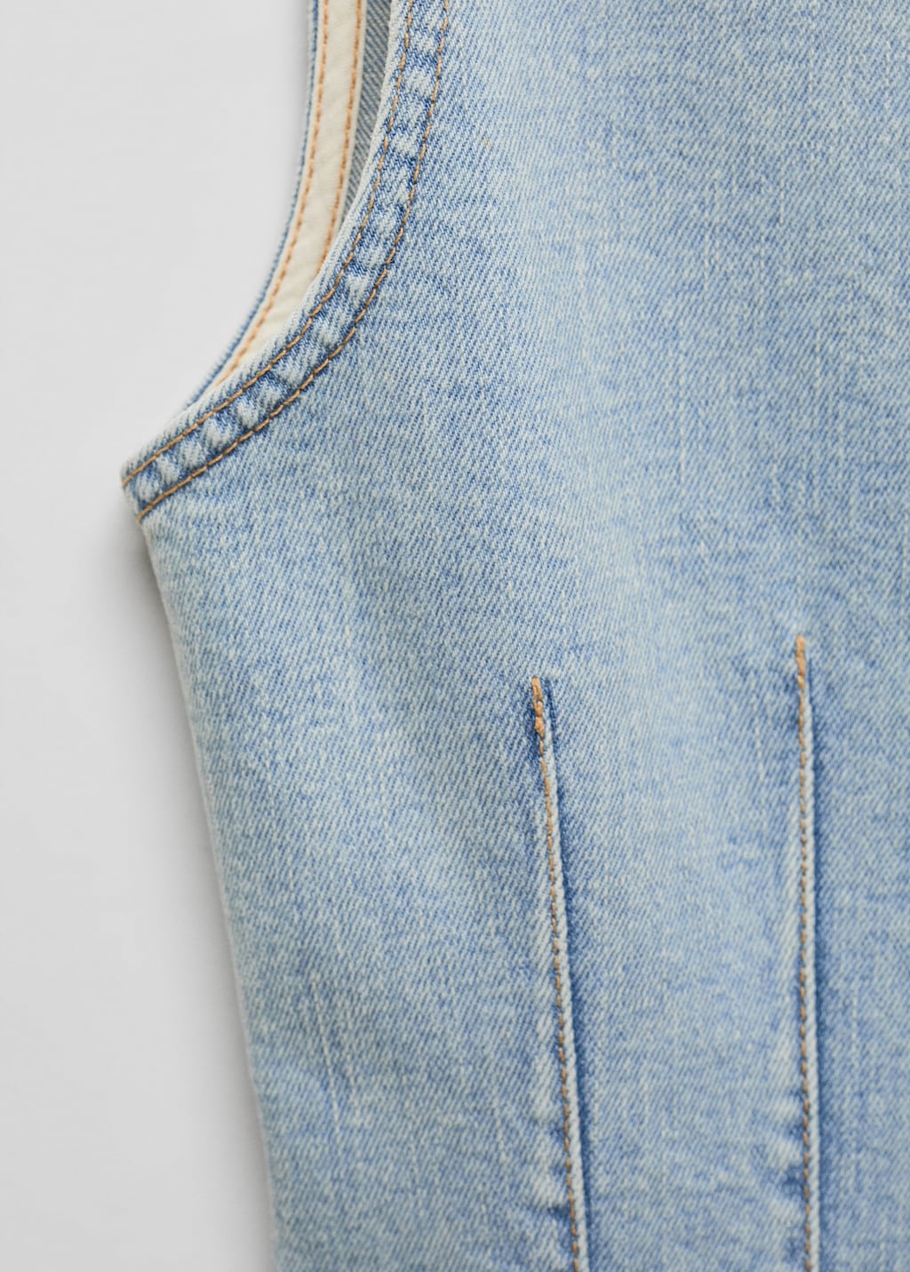 Short denim dress - Details of the article 8