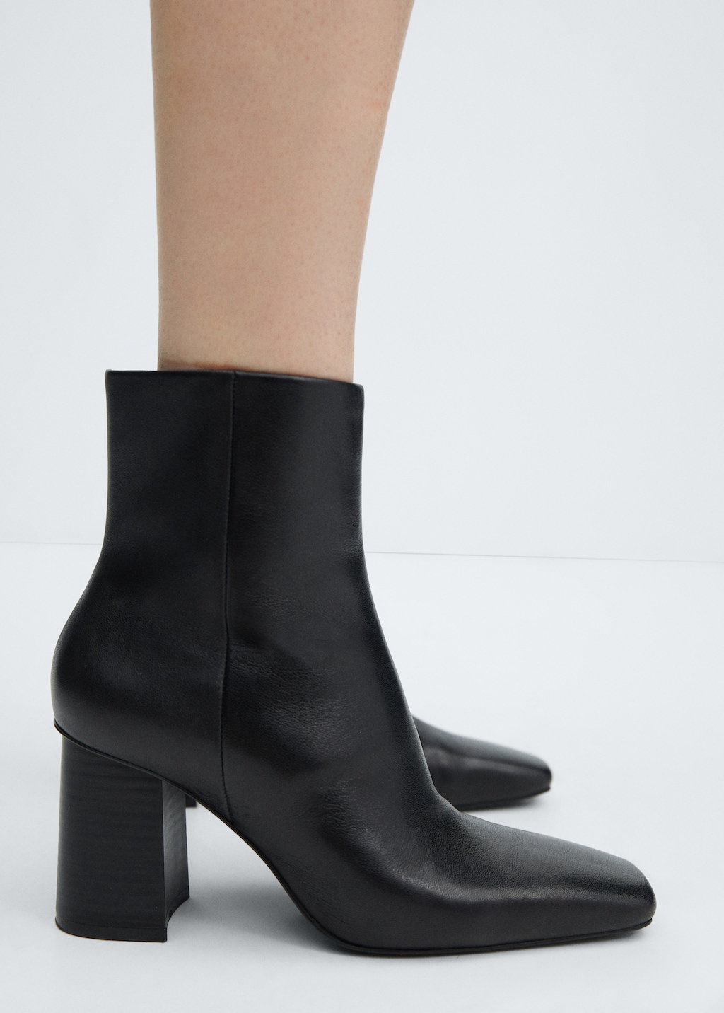 Bottines bout carré on sale