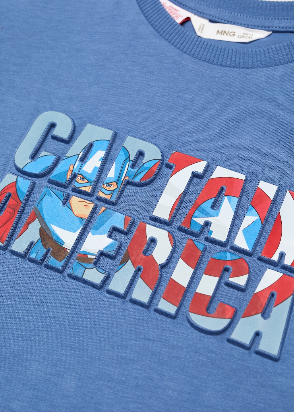 Captain America t-shirt - Details of the article 8