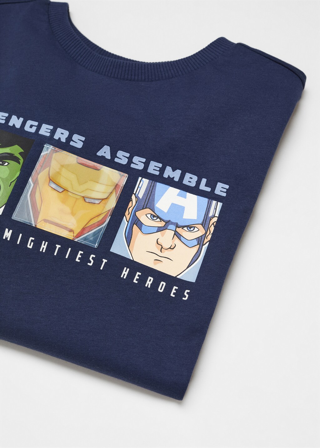 Avengers cotton t-shirt - Details of the article 8