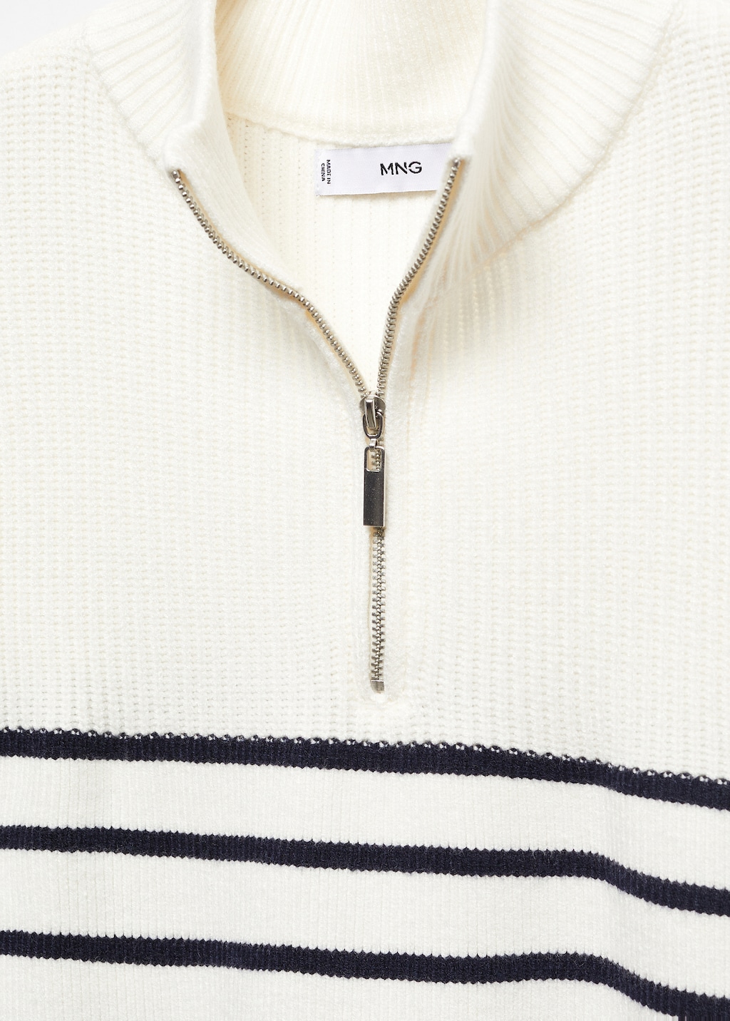 Striped sweater with zip - Details of the article 8