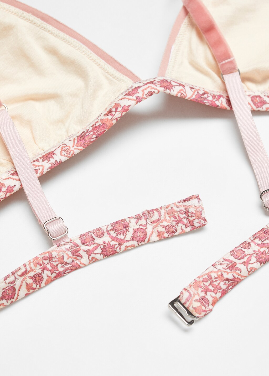 Printed triangle bra - Details of the article 3