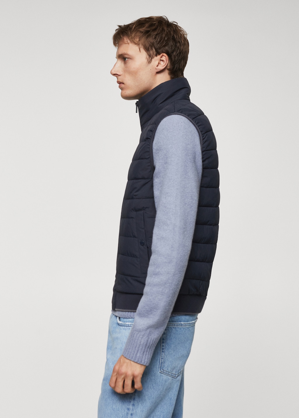 Ultralight water-repellent quilted gilet - Details of the article 2