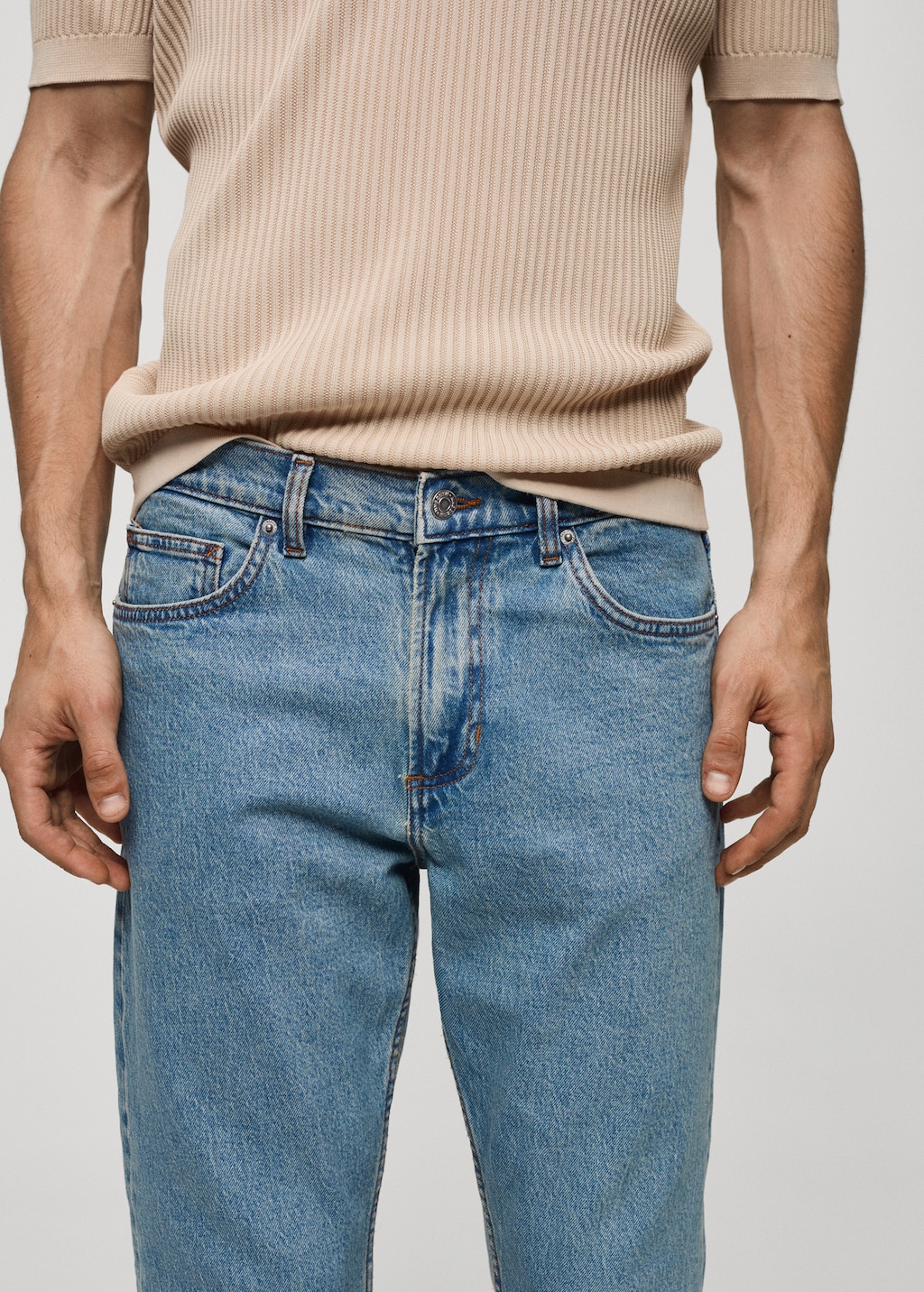 Tapered-fit jeans - Details of the article 1