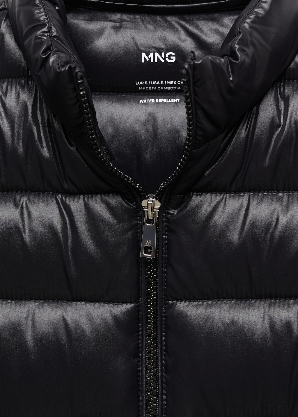 Pocket quilted jacket - Details of the article 8