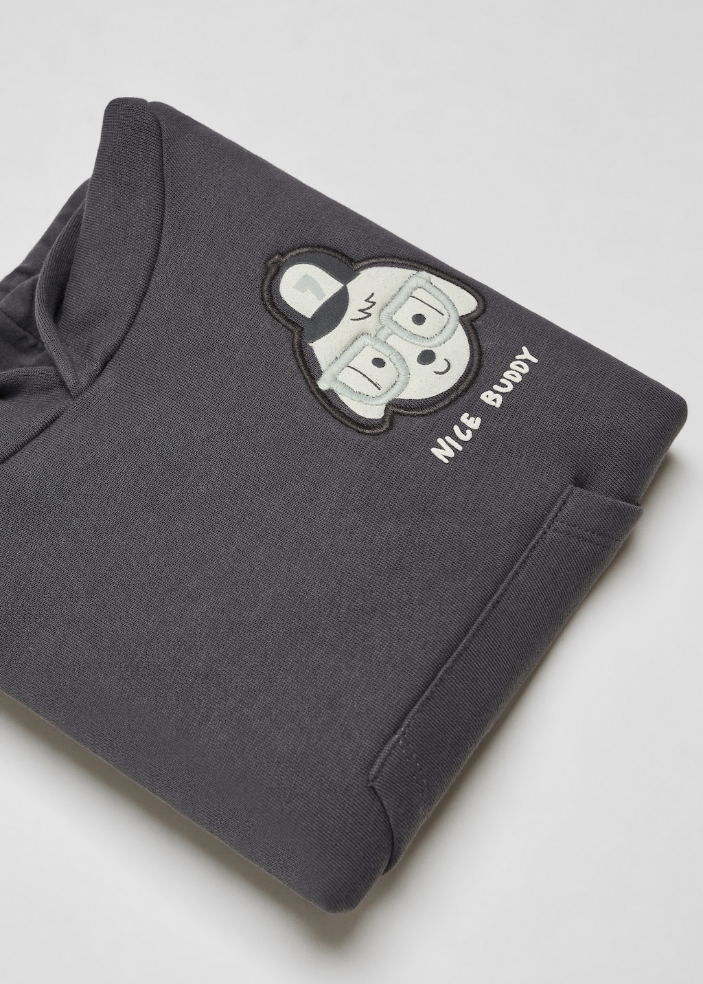 Embroidered drawing sweatshirt - Details of the article 8