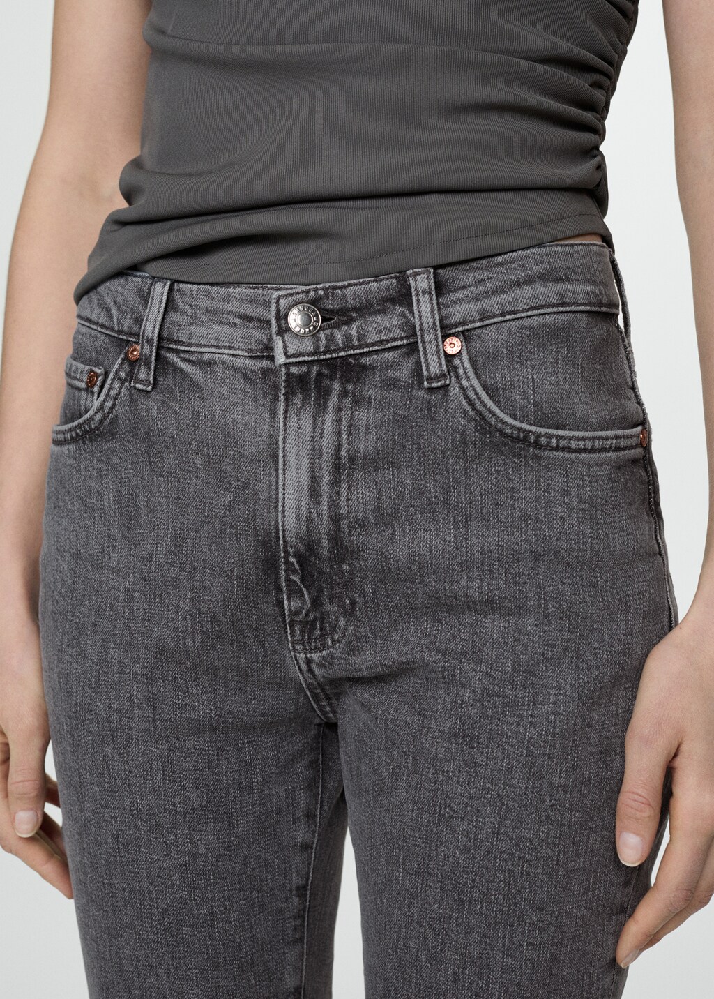 Claudia slim-fit cropped jeans - Details of the article 6