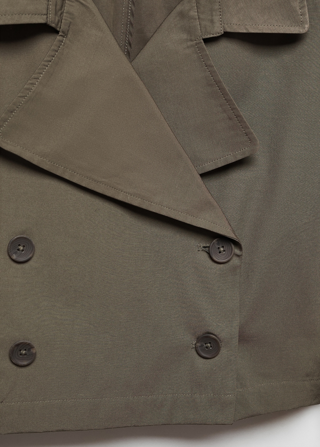 Short trench coat - Details of the article 8