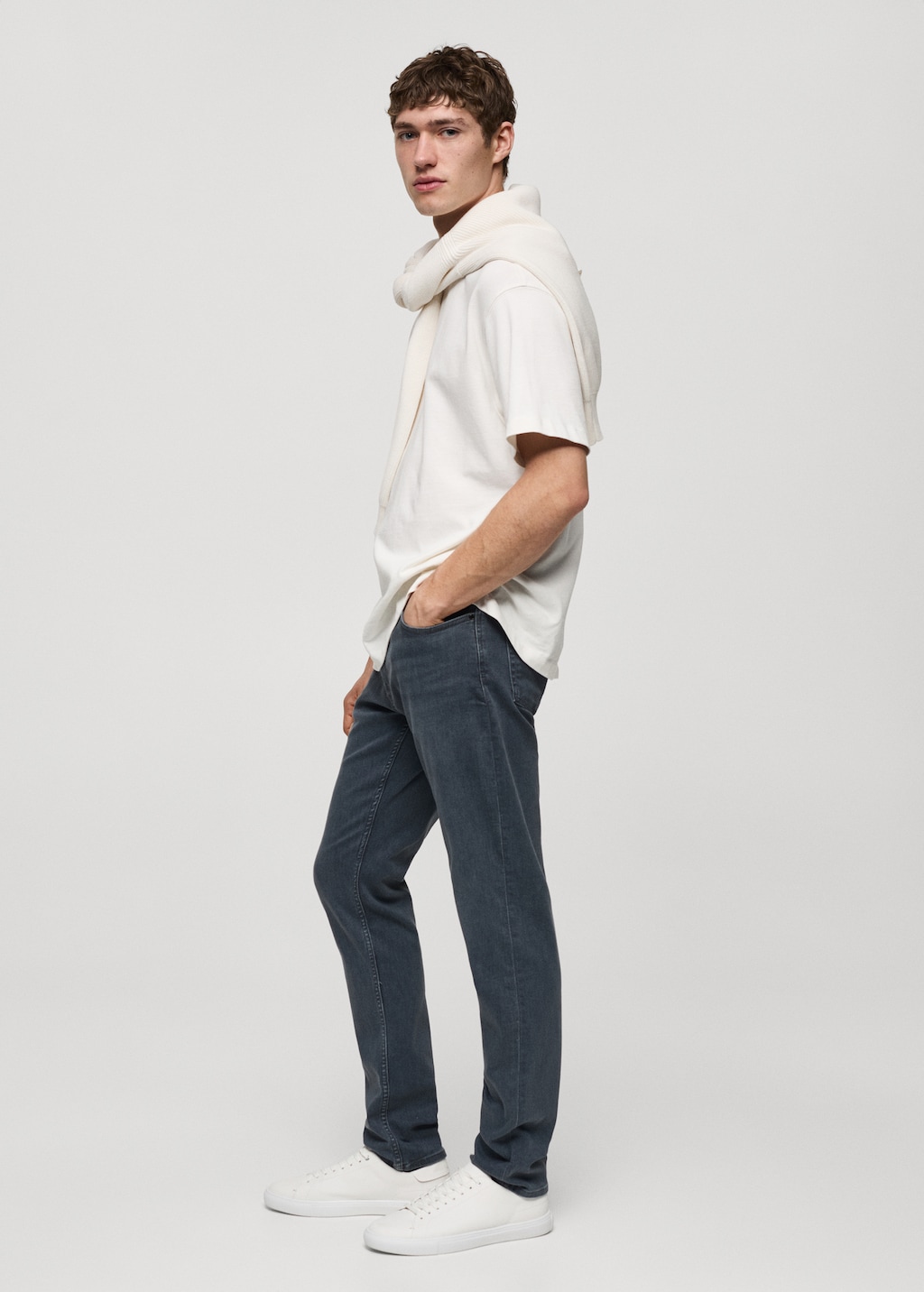 Slim fit Ultra Soft Touch Patrick jeans - Details of the article 2