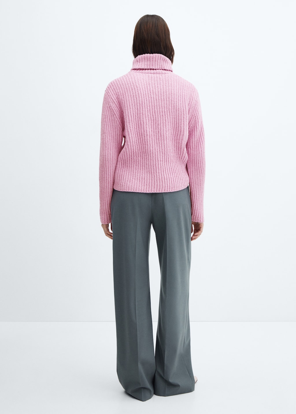 Turtleneck knitted sweater - Reverse of the article