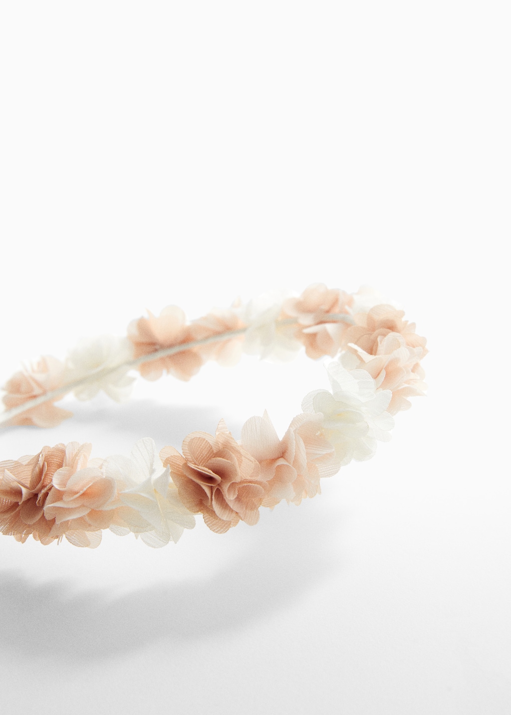 Headband with embossed flowers - Medium plane