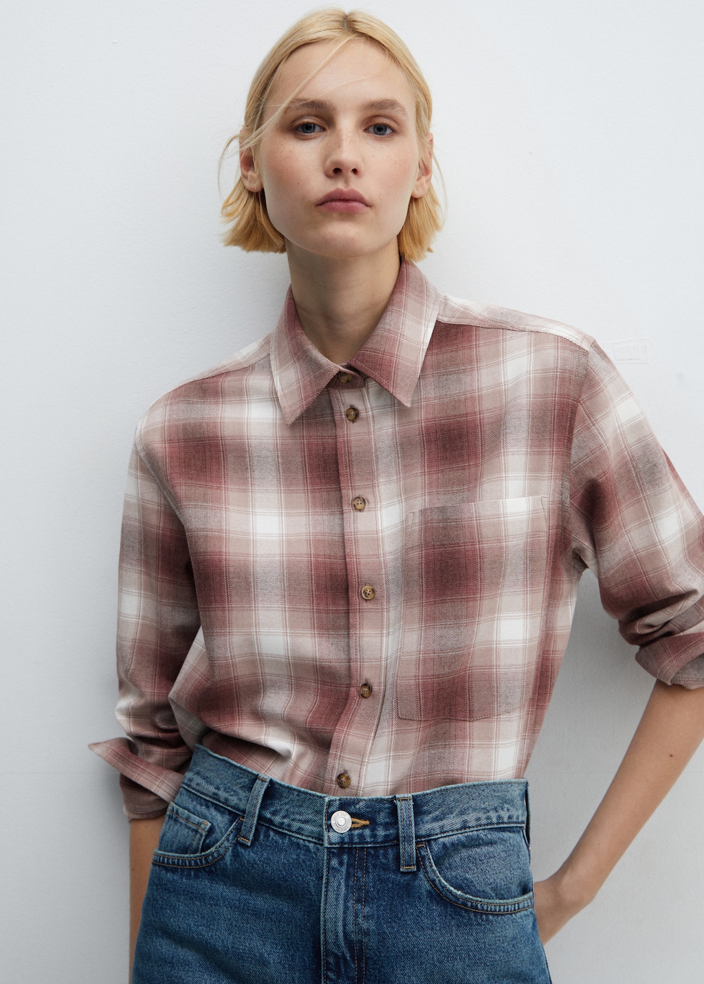 Check cotton shirt - Details of the article 2