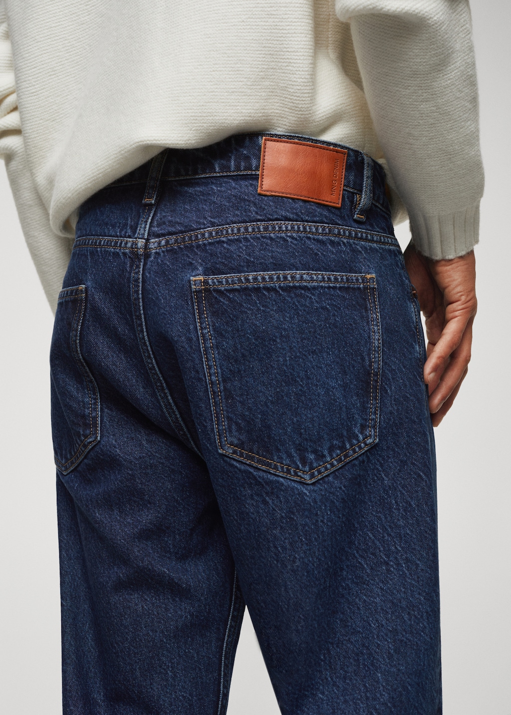 Tapered-Fit-Jeans - Detail des Artikels 4