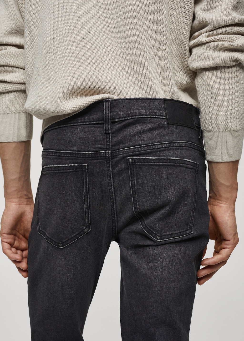 Skinny-fit jeans - Details of the article 4