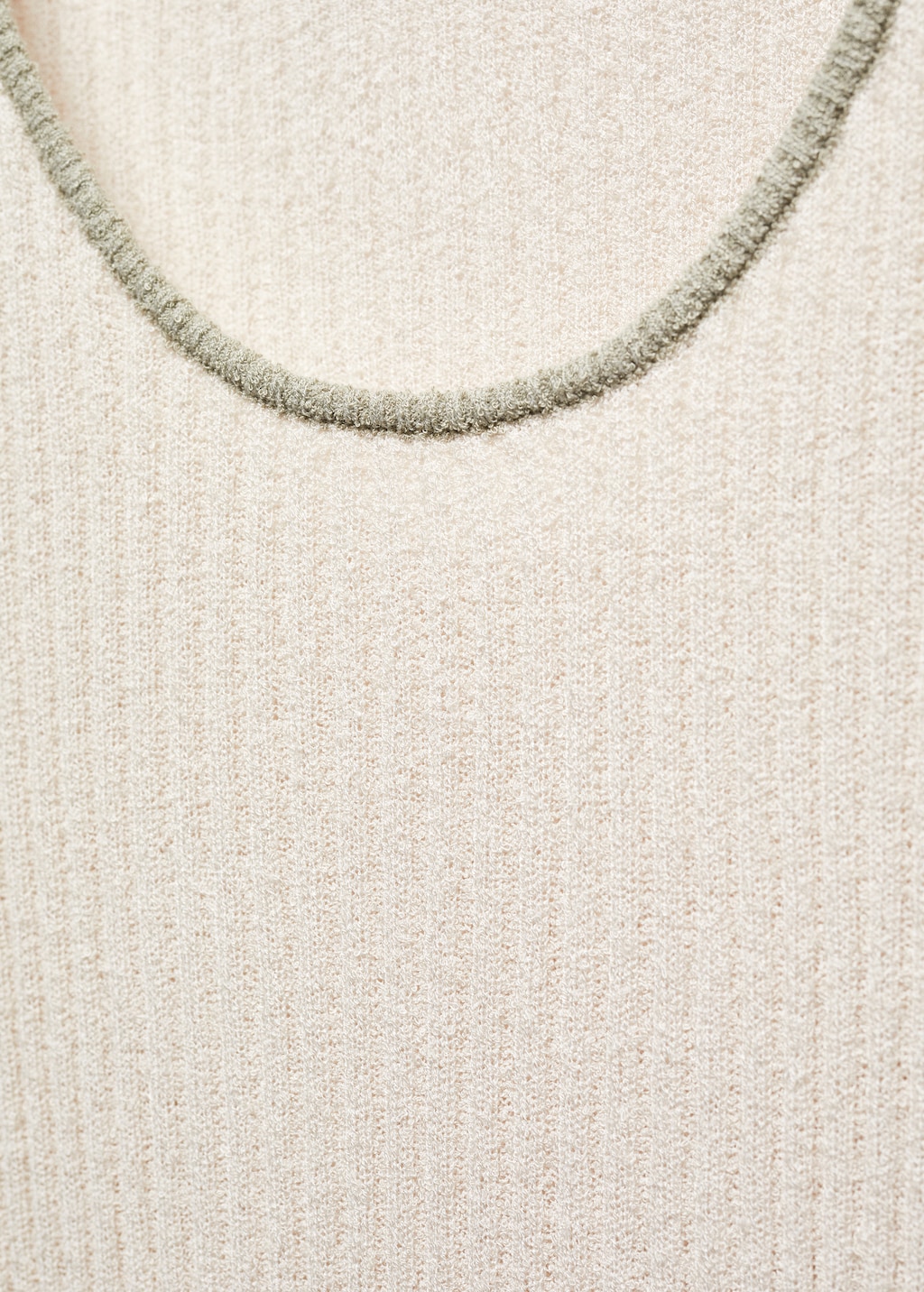 Ribbed top - Details of the article 8