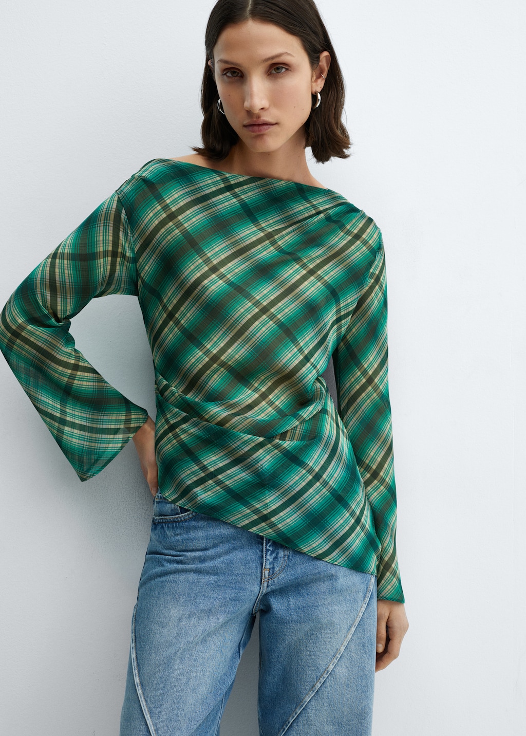 Asymmetric checked blouse - Medium plane