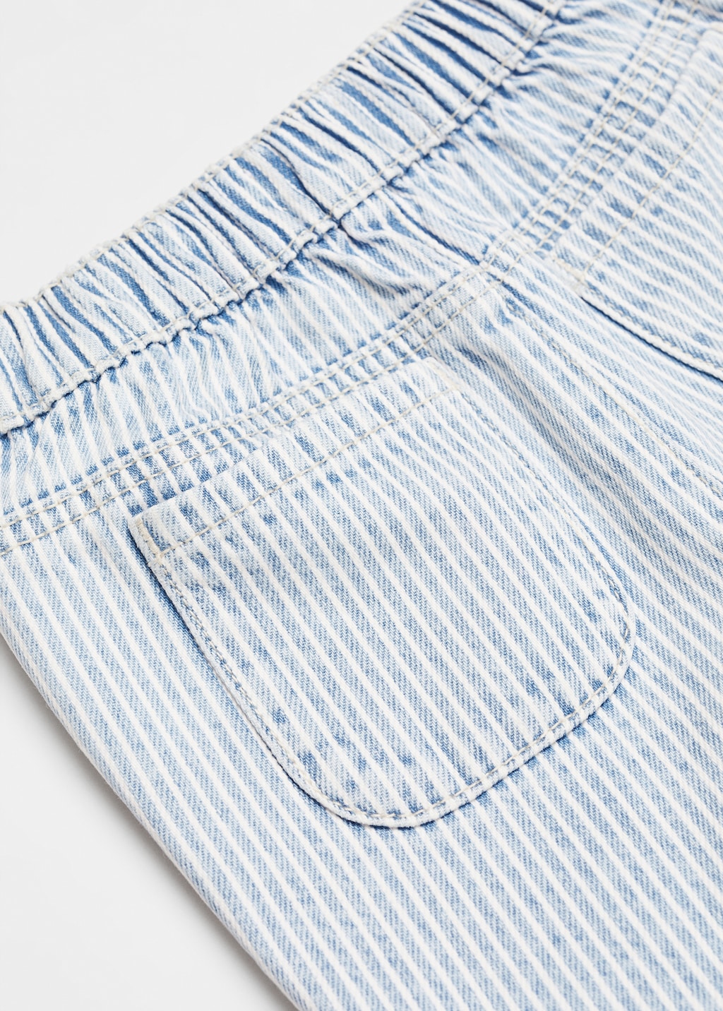 Striped cotton Bermuda shorts - Details of the article 0