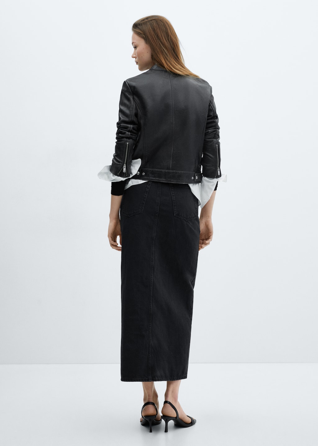 Slit denim skirt - Reverse of the article