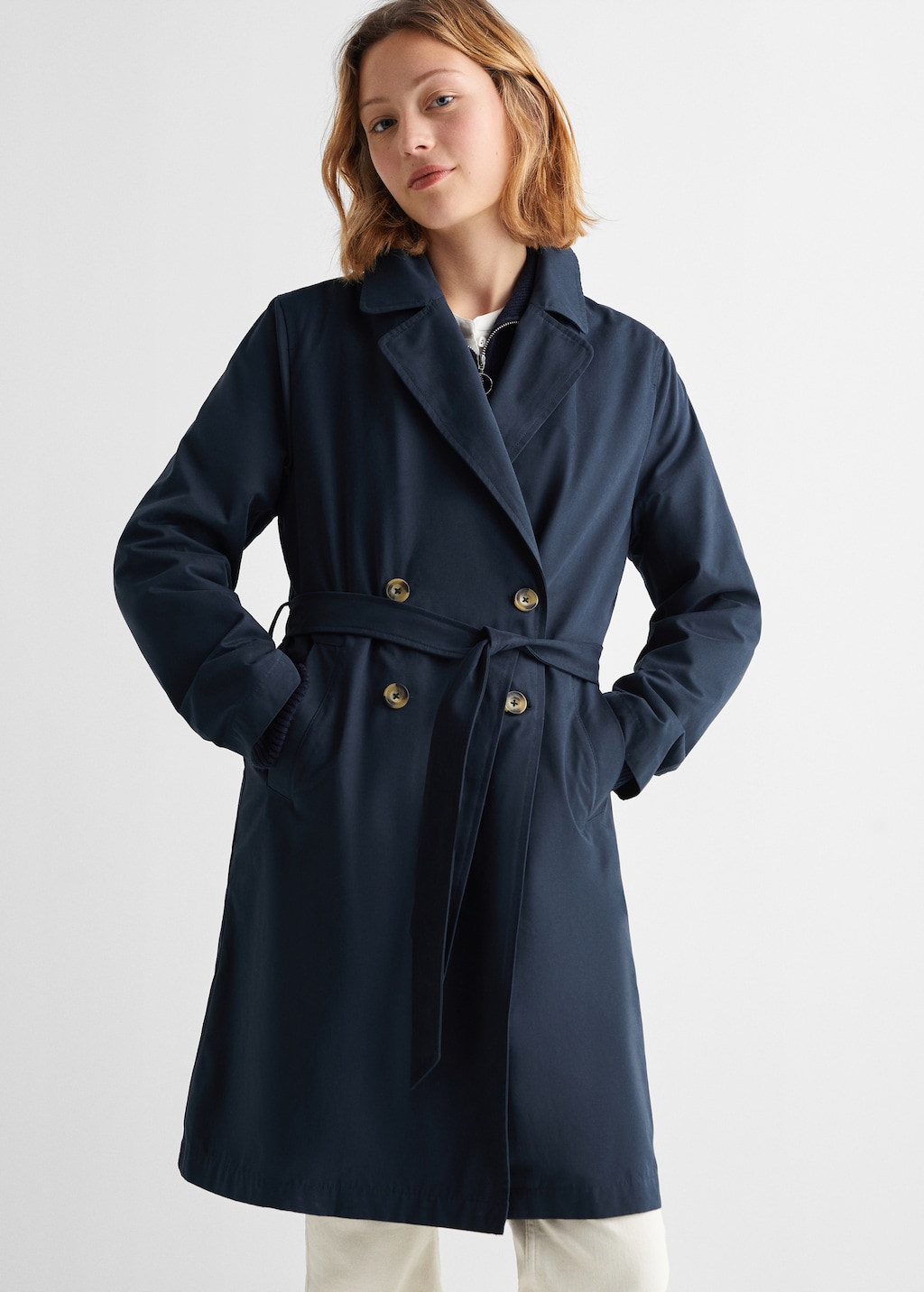 Classic trench coat with belt - Details of the article 4