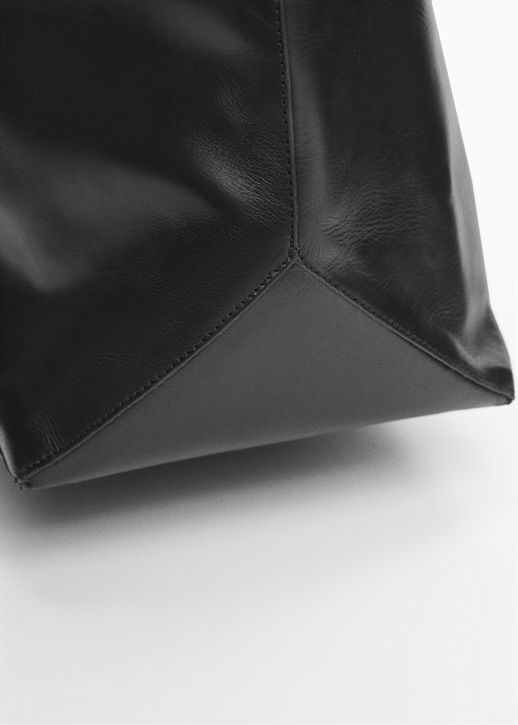 Leather shopper bag - Details of the article 2