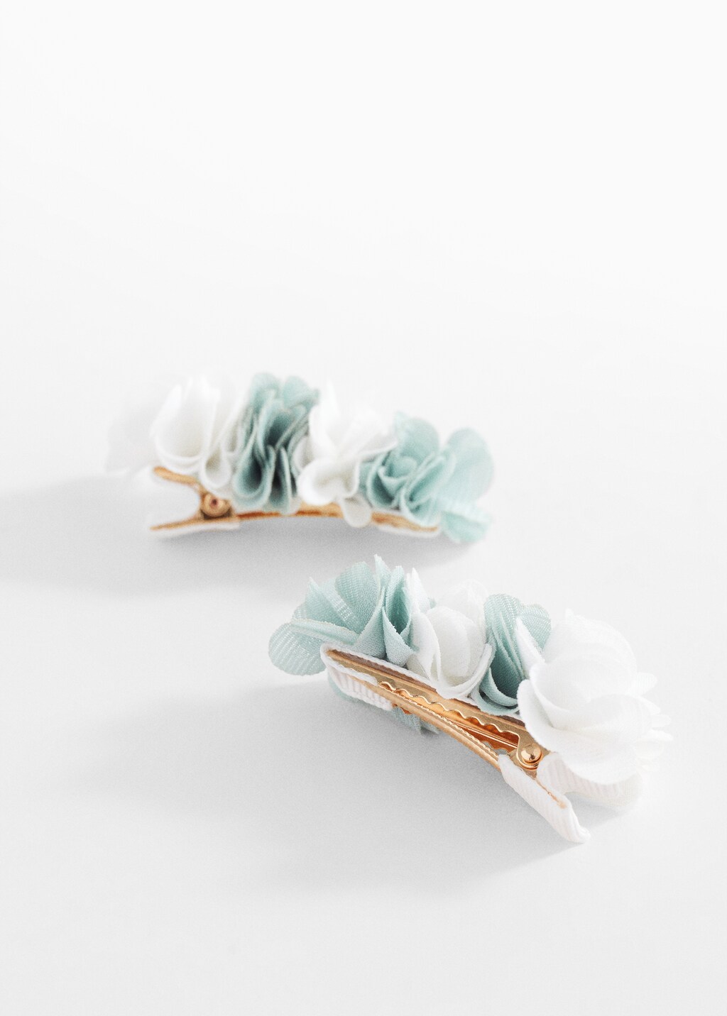 2 pack flower hairclips - Details of the article 1